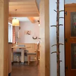 Much's Bergstueberl Lägenhet *