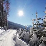 Much's Bergstueberl Lägenhet